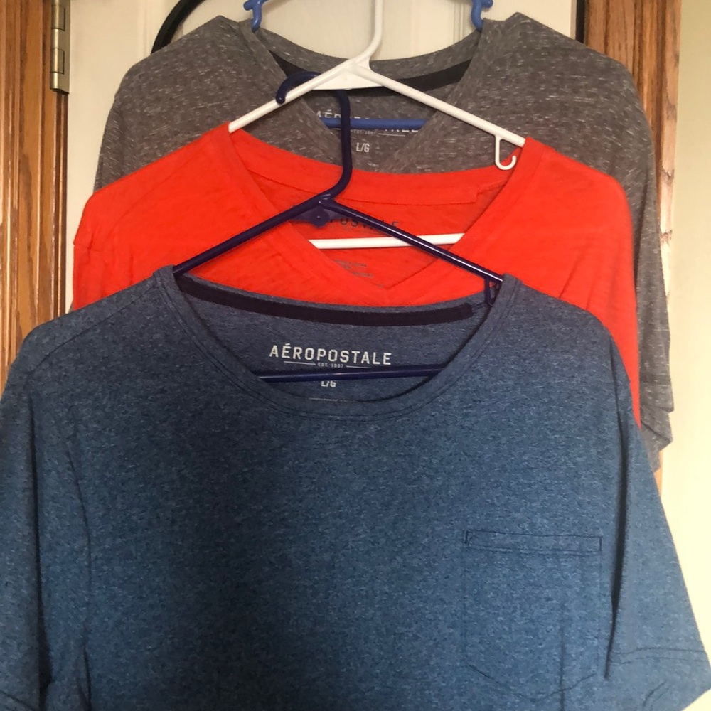 Bundle of Aeropostale T-shirt’s all large